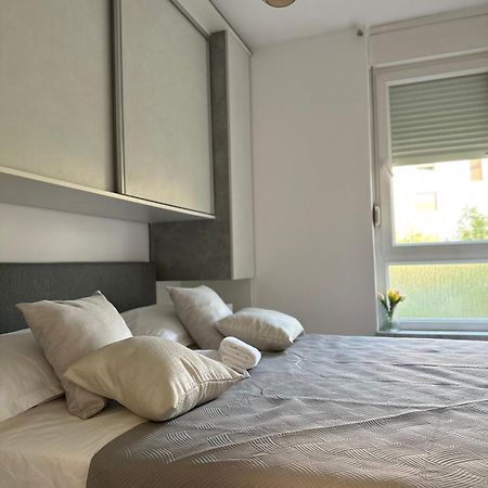 Bili Brig Apartment Zadar Bagian luar foto