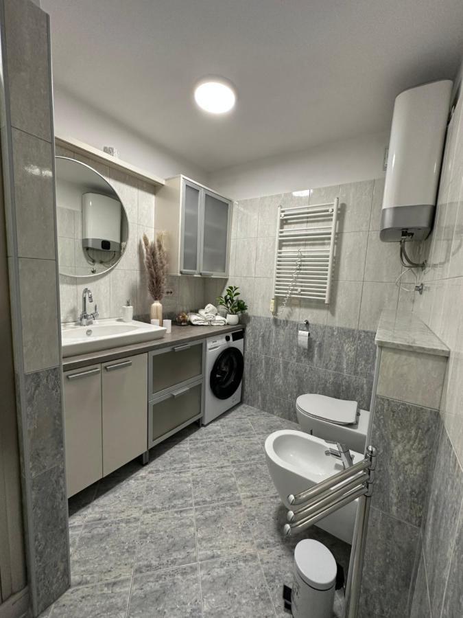 Bili Brig Apartment Zadar Bagian luar foto